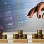 ¿Invertir en promotoras cotizadas o en REITs? Perfiles de riesgo y momento de ciclo